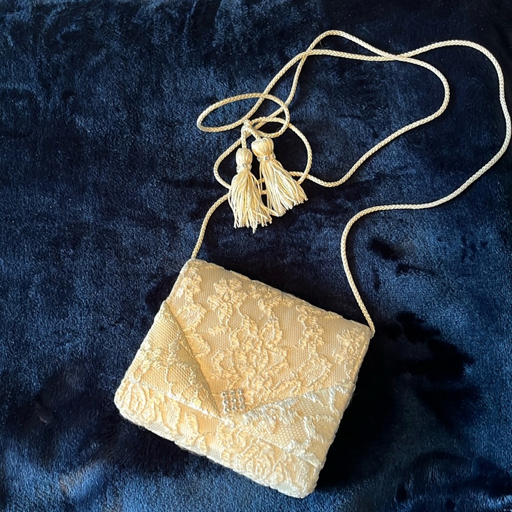 Cream Colored Lace Special Occasion Bag